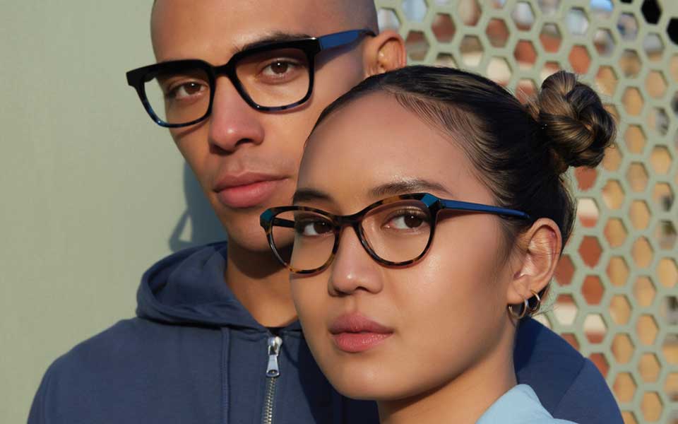 Buy 1 get 1 free on men and women prescription eyewear